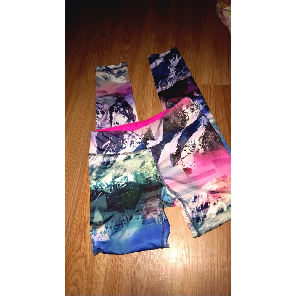 Aero Athletic Leggings